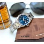 Casio MTP-B180D-2AVDF نمای جانبی با بند استیل ضد زنگ و صفحه سرمه‌ای - گالری 03