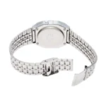 Casio A159W-N1D گالری تصویر 2 با قاب رزین و بند استیل نقره‌ای
