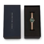 DW00100742 Emerald Melrose زاویه 5 با قاب رزگلد و صفحه سبز