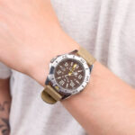 Timex TW2V624005 تایمکس - ساعت مچی مردانه با صفحه قهوه‌ای، شیشه کریستال و بند برزنتی قهوه‌ای