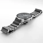 Roamer-997833418520 با صفحه مشکی، قاب نقره‌ای استیل و بند استیل – تصویر گالری 1