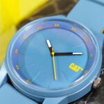 کاترپیلار LJ.100.26.626 گالری 2: صفحه سورمه‌ای با بند سورمه‌ای و موتور کوارتز