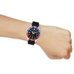 Casio MDV-10-1A2VDF MDV-10-1A2VDF5 گالری چهارم با صفحه مشکی و قاب استیل