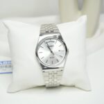 Casio MTP-B146D-7AVDF – تصویر جلویی با قاب استیل و صفحه نقره‌ای