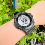 تصویر نمای پشتی از ساعت کاسیو AE-1500WHX-3AVDF با بند رزین سبز