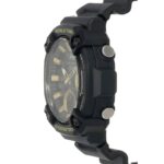 کاسیو AEQ-120W-9AVDF تصویر 2 بند سیلیکون مشکی با قاب پلاستیک مشکی و صفحه مشکی-طلایی