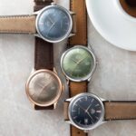 Orient RA-AC0P04Y3 ساعت مچی مردانه کلاسیک با صفحه سبز و شیشه کریستال