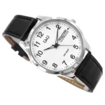 ساعت مچی کلاسیک Q&Q مدل C32A-006 صفحه سفید با قاب نقرهای و بند استیل — تصویر 1