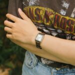 ساعت کاسیو LTP-V007L-9EUDF مدل 2 با قاب نقرهای و بند چرم قهوهای