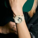 ساعت مچی زنانه کاسیو مدل GMA-S2100GA-7ADR با بند رزین کرم و صفحه کرم-بژ — گالری 1