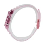 Casio LA-20WHS-4ADF گالری تصویر 01 - قاب رزین صورتی و صفحه کهربایی با استایل اسپرت
