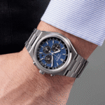 ساعت CITIZEN CA4610-85L2 تیتانیوم بدنه و بند نقرهای صفحه مشکی