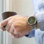 TIMEX TW2W43400 ساعت مچی مردانه با صفحه سبز، قاب گرد و بند استیل نقرهای - تصویر سوم