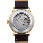 Orient RA-AP0106S تصویر نمای نزدیک صفحه سفید و قاب طلایی